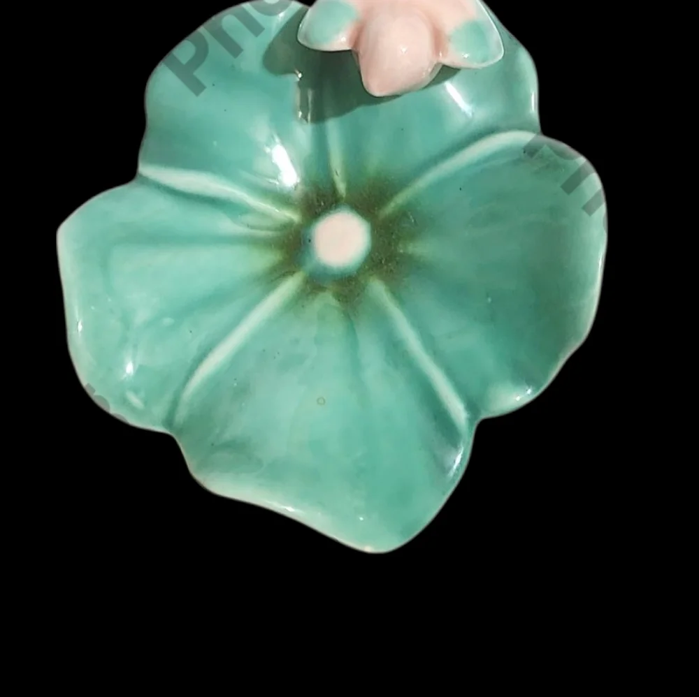 Royal Copley Charming Little PorcelainlenTrinket/Soap Dish In Soft Colors